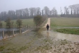 2023 - Project Groundwater Flooding 2014 groundwater flood event in the Berkshire Downs
