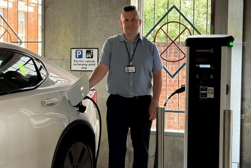 2025 - Newbury and Hungerford EV charger with Ian Martinez 2025 - newbury and hungerford EV charger with Ian Martinez